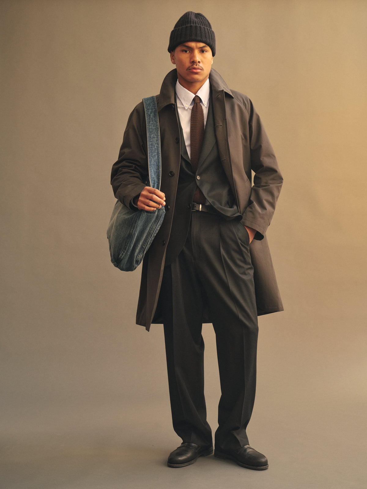 Miles Wool Flannel Pleated Trouser in Black