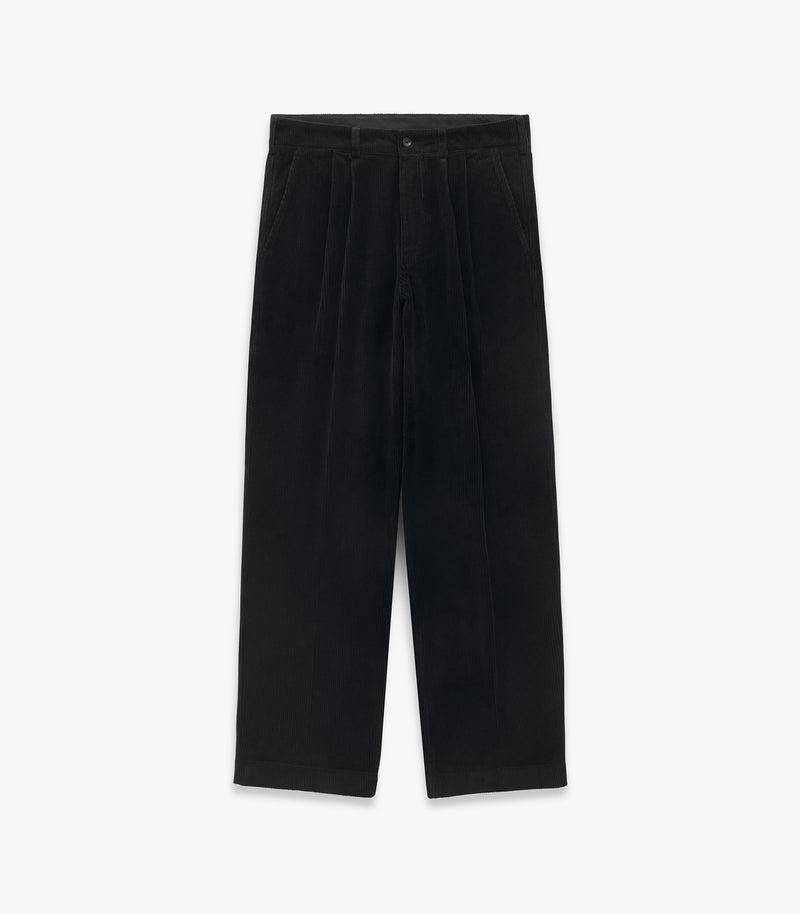 Canal Pleated Corduroy Cotton Pant in Black